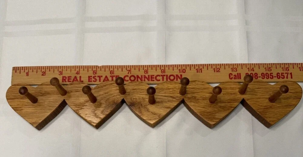 Vintage Oak Wood Heart Peg Rack Wall Hanger Country Cottage McFadden 5-Heart